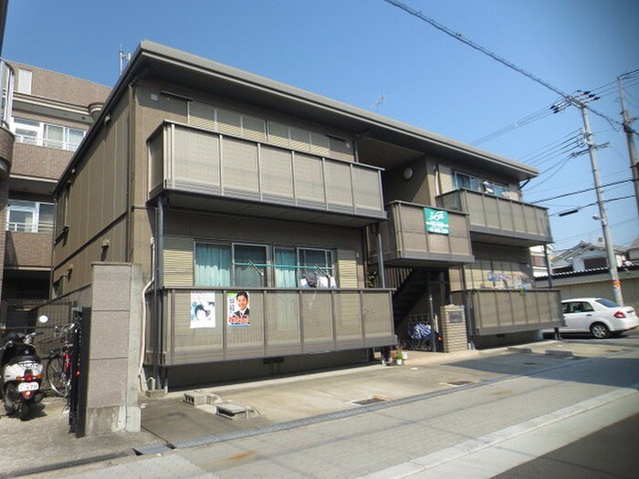 物件外観写真1　(外観写真)