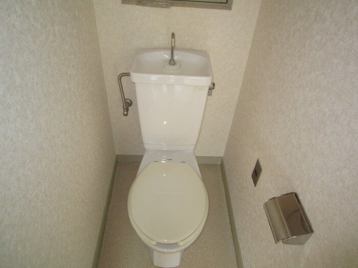 物件内観写真10　(トイレ)