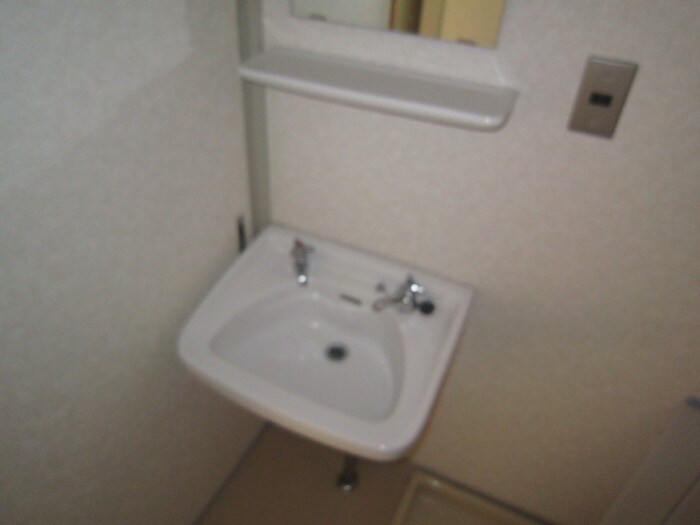 物件内観写真11　(洗面)