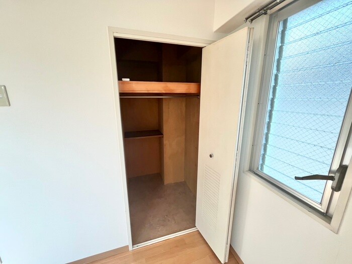 物件内観写真14　(収納)