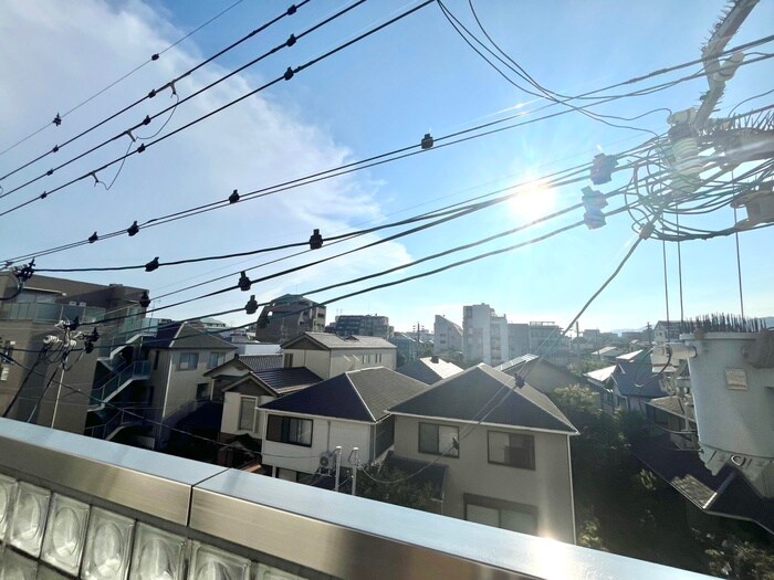 物件内観写真22　(室内からの展望)