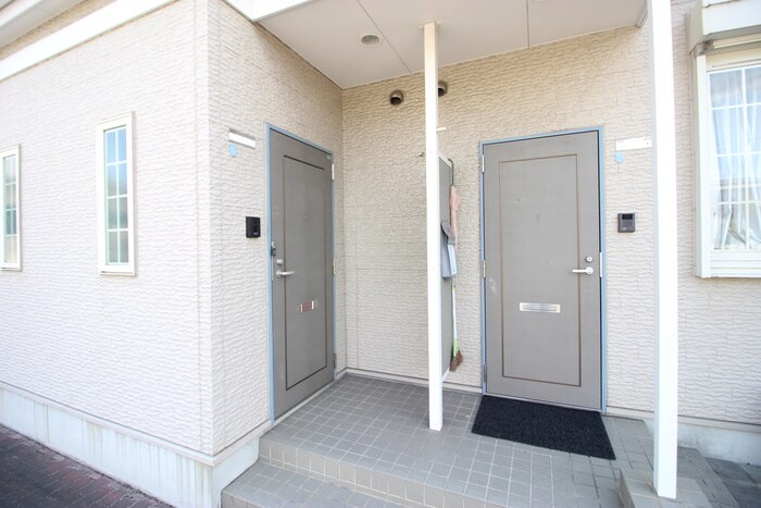 物件外観写真5　(外観写真)