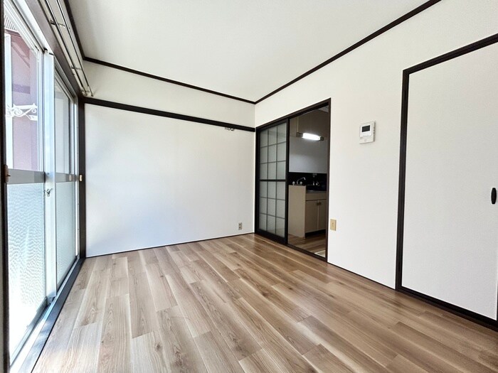 物件内観写真7　(居室)