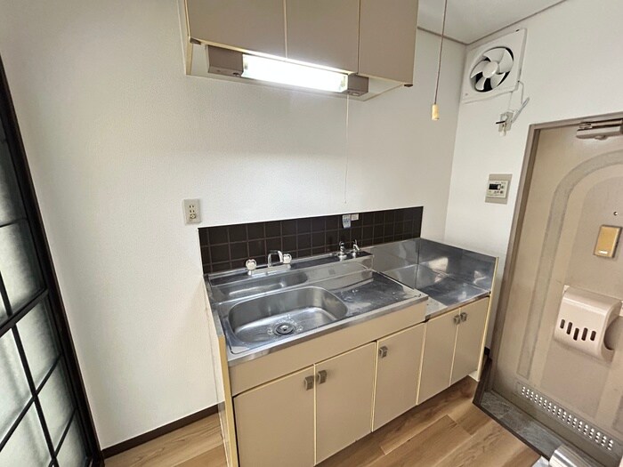 物件内観写真12　(キッチン)