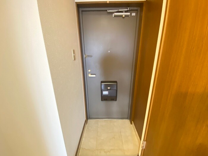 物件内観写真16　(廊下)