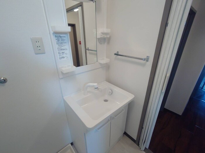 物件内観写真15　(洗面)