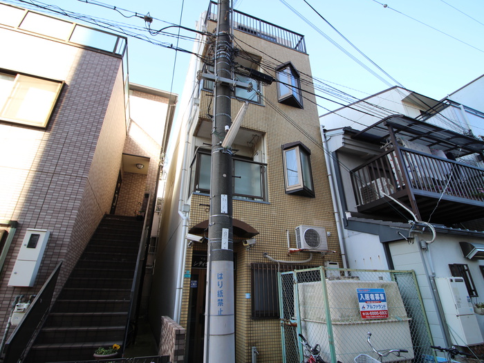 ｼﾃｨﾗｲﾌ十三東
