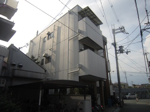 物件外観写真2　(外観写真)