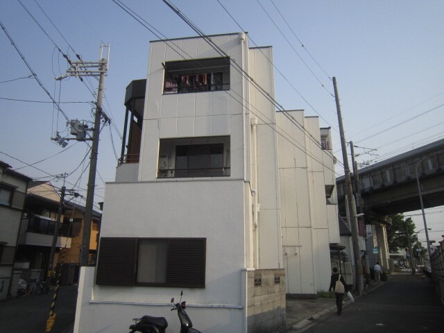 物件外観写真3　(外観写真)