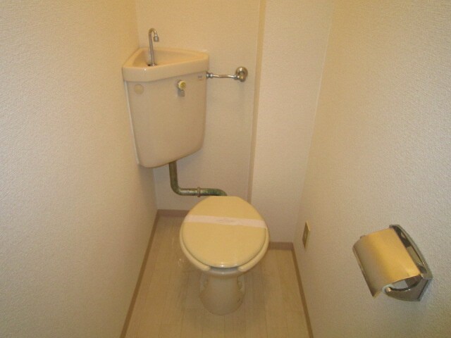 物件内観写真12　(トイレ)