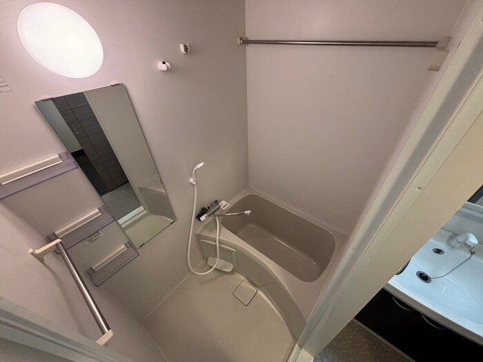物件内観写真11　(バス／シャワールーム等)