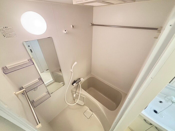 物件内観写真12　(バス／シャワールーム等)