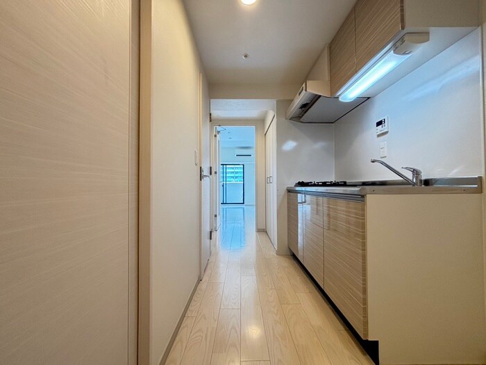 物件内観写真18　(廊下)