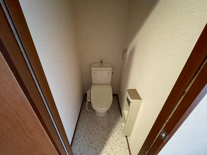 物件内観写真11　(トイレ)