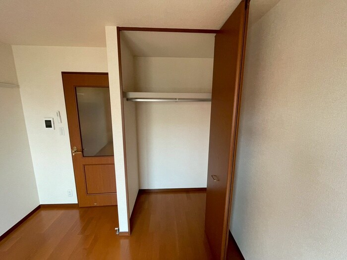 物件内観写真13　(収納)