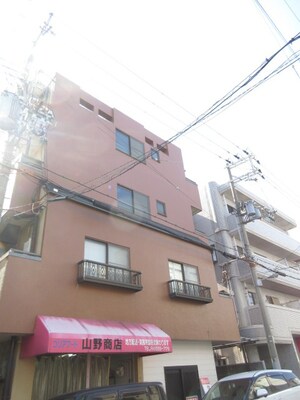 山川ﾏﾝｼｮﾝ外観写真