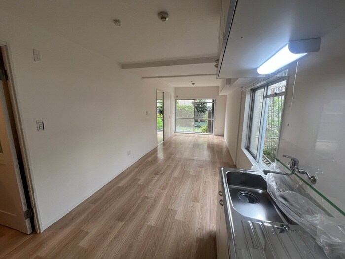 物件内観写真9　(居室)