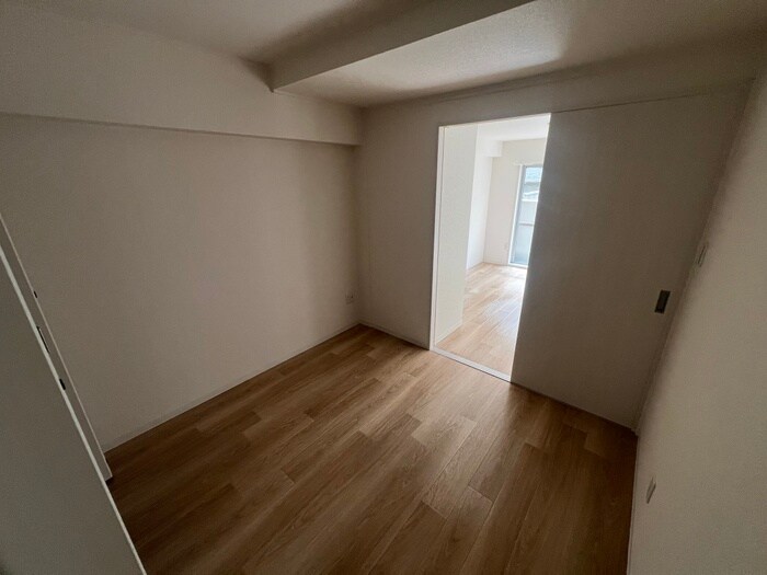 物件内観写真11　(居室)