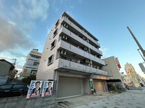 プラターヌの外観写真