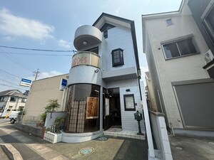 久世里ノ西店舗付き住宅外観写真