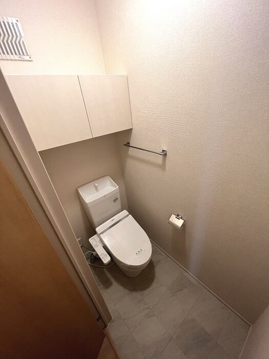 物件内観写真11　(トイレ)