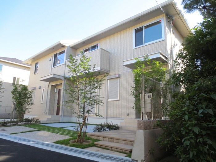 物件外観写真1　(外観写真)