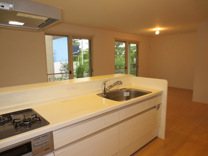 物件内観写真9　(キッチン)