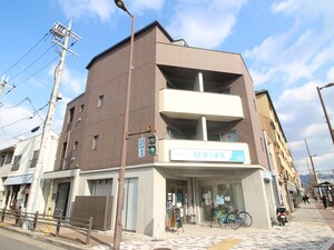 Ｄｅｌｉｚｉａ下鴨外観写真