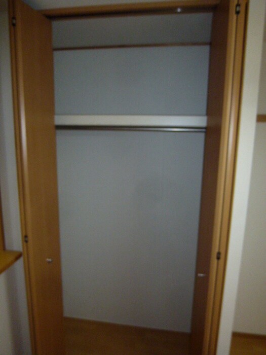 物件内観写真13　(収納)