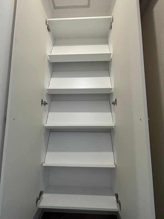 物件内観写真16　(靴箱)