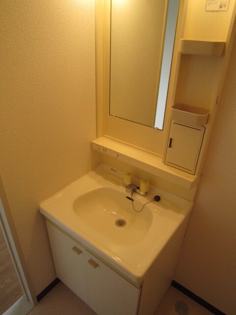 物件内観写真11　(洗面)