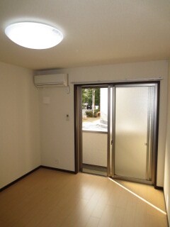 物件内観写真14　(居室)