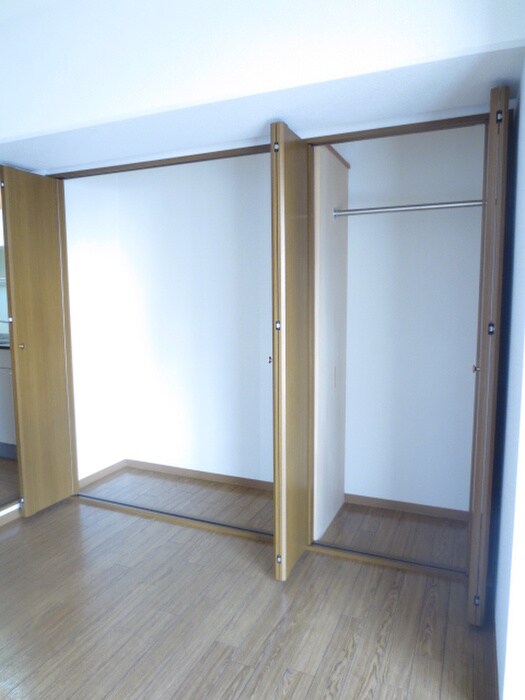物件内観写真9　(収納)