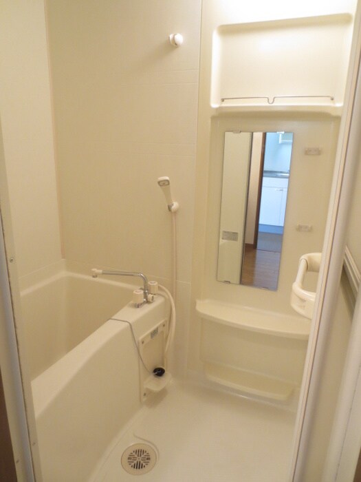 物件内観写真11　(バス／シャワールーム等)