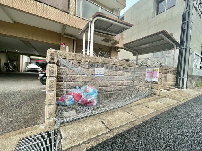 物件外観写真5　(周辺環境)