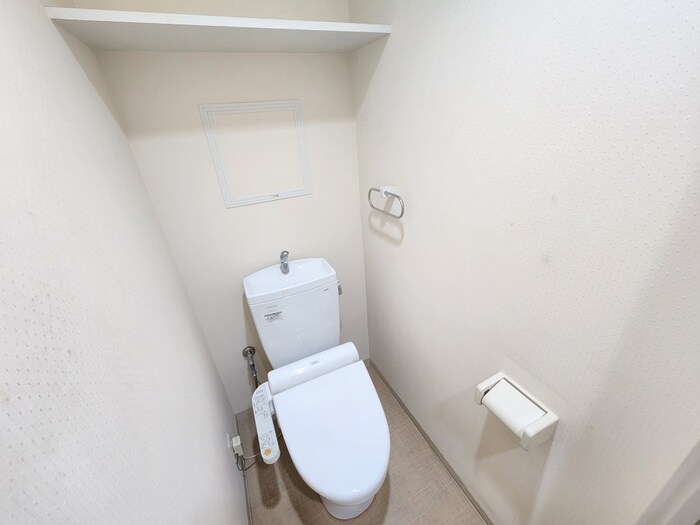 物件内観写真11　(トイレ)
