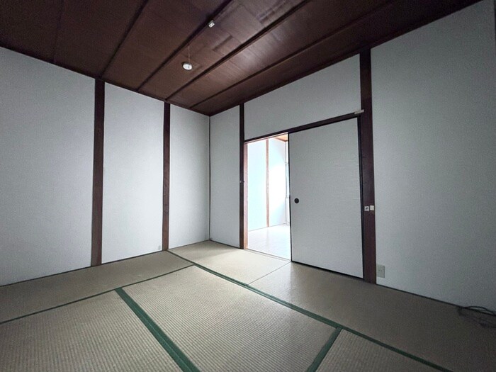 物件内観写真13　(居室)