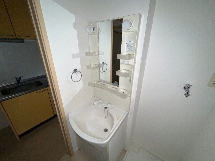 物件内観写真12　(洗面)