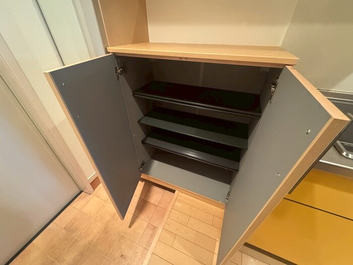 物件内観写真15　(靴箱)