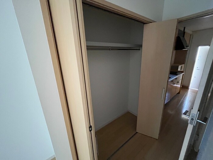 物件内観写真17　(収納)
