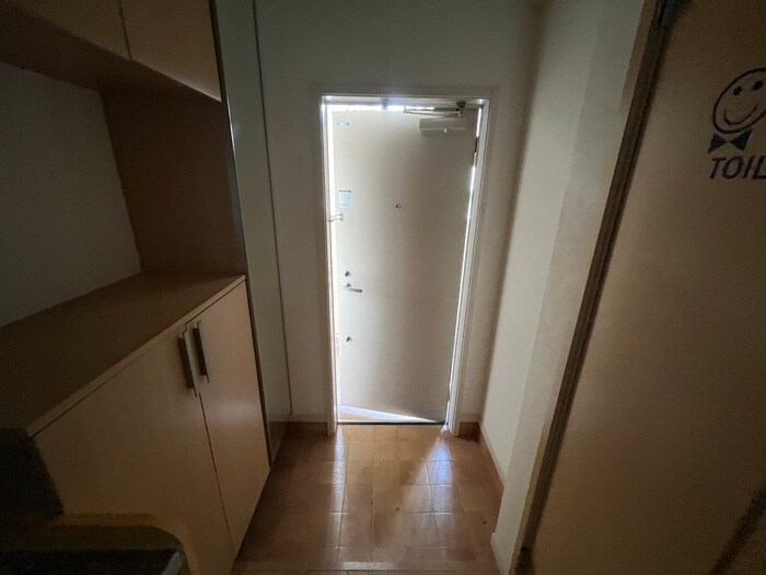 物件内観写真20　(玄関)
