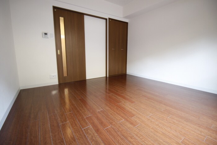 物件内観写真6　(居室)