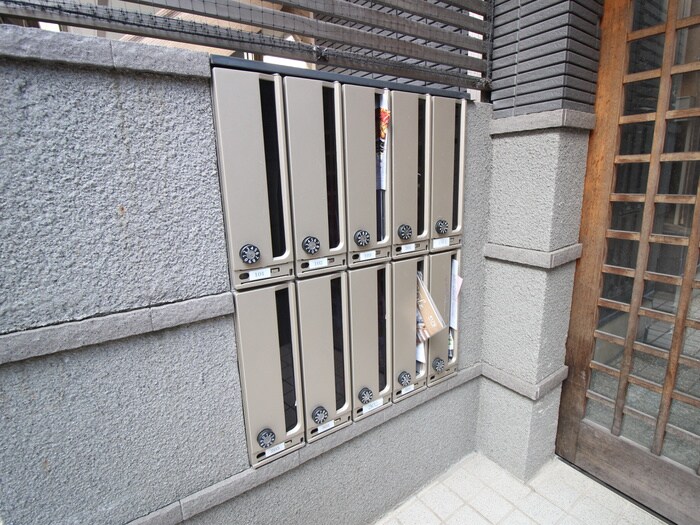 物件外観写真4　(建物設備)