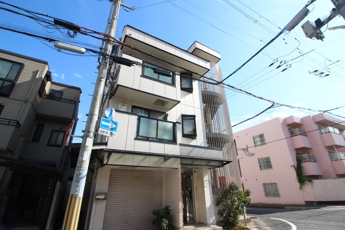 ロイヤルコ－ト神戸岡本の外観写真