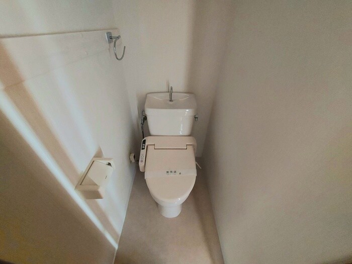 物件内観写真10　(トイレ)