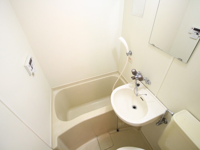 物件内観写真12　(バス／シャワールーム等)