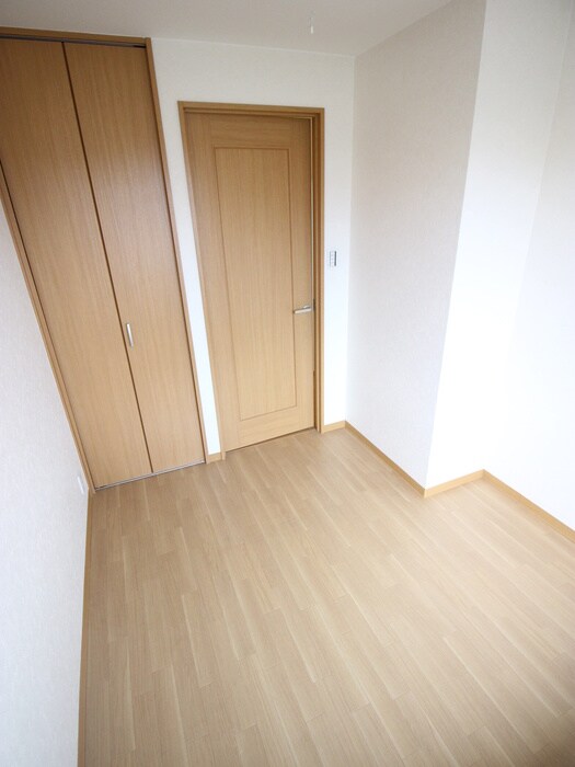 物件内観写真21　(居室)