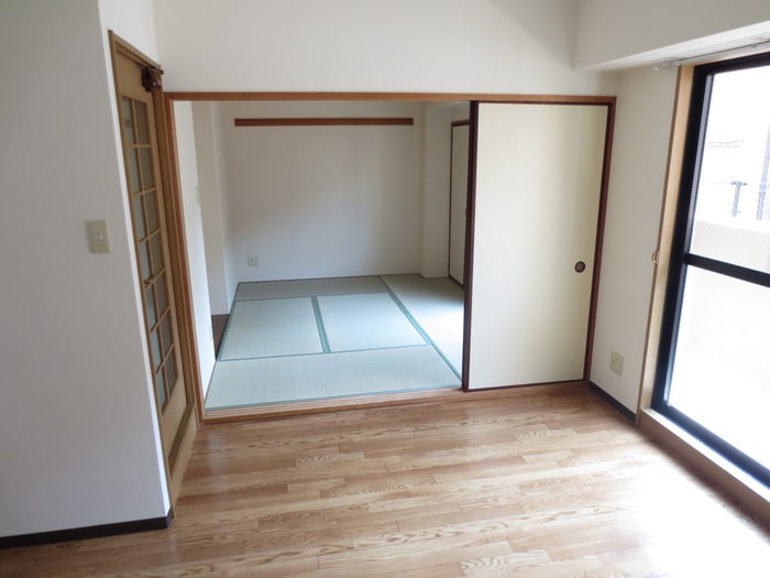 物件内観写真11　(居室)