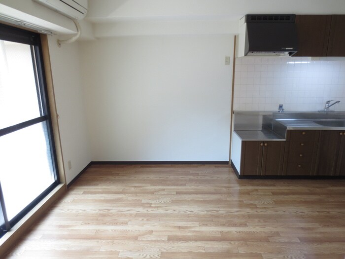 物件内観写真14　(居室)