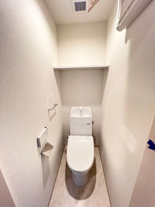物件内観写真9　(トイレ)